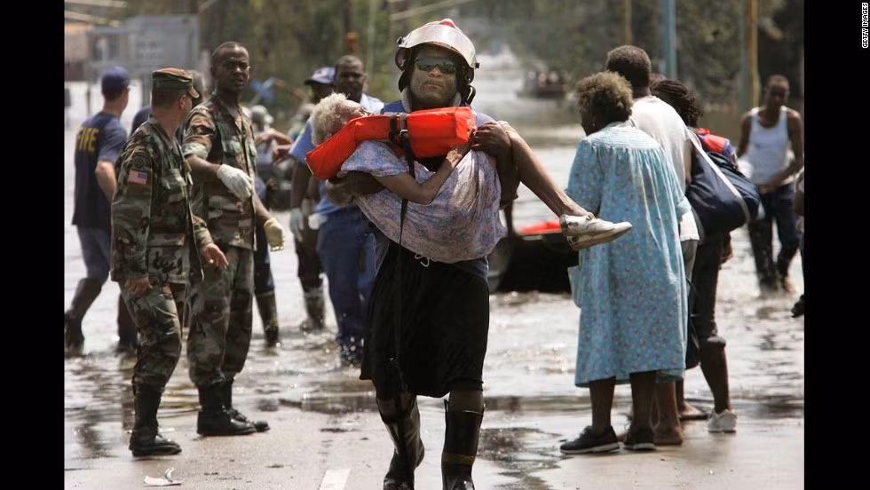 Không chỉ gây thương vong lớn về người, siêu bão Katrina còn trở thành thảm họa gây thiệt hại về kinh tế rất lớn.