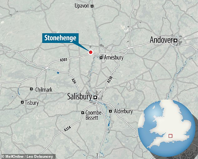 Nhờ vậy, mọi người ở khu vực xung quanh có thể nghe rõ âm thanh phát ra từ bên trong Stonehenge dù người đứng giữa bãi đá cổ nói khá nhỏ. Mời độc giả xem video: Phát hiện những công trình bí ẩn bên dưới bãi đá cổ Stonehenge. Nguồn: VTC14