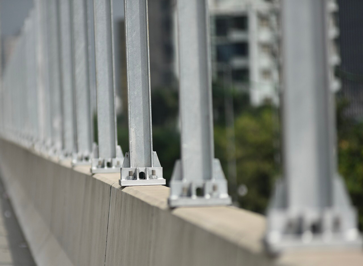 Sau khi hoàn thiện, tác dụng của hạng mục này là hạn chế tiếng ồn của xe cơ giới ảnh hưởng đến khu vực dân cư dọc tuyến đường Vành đai 3.