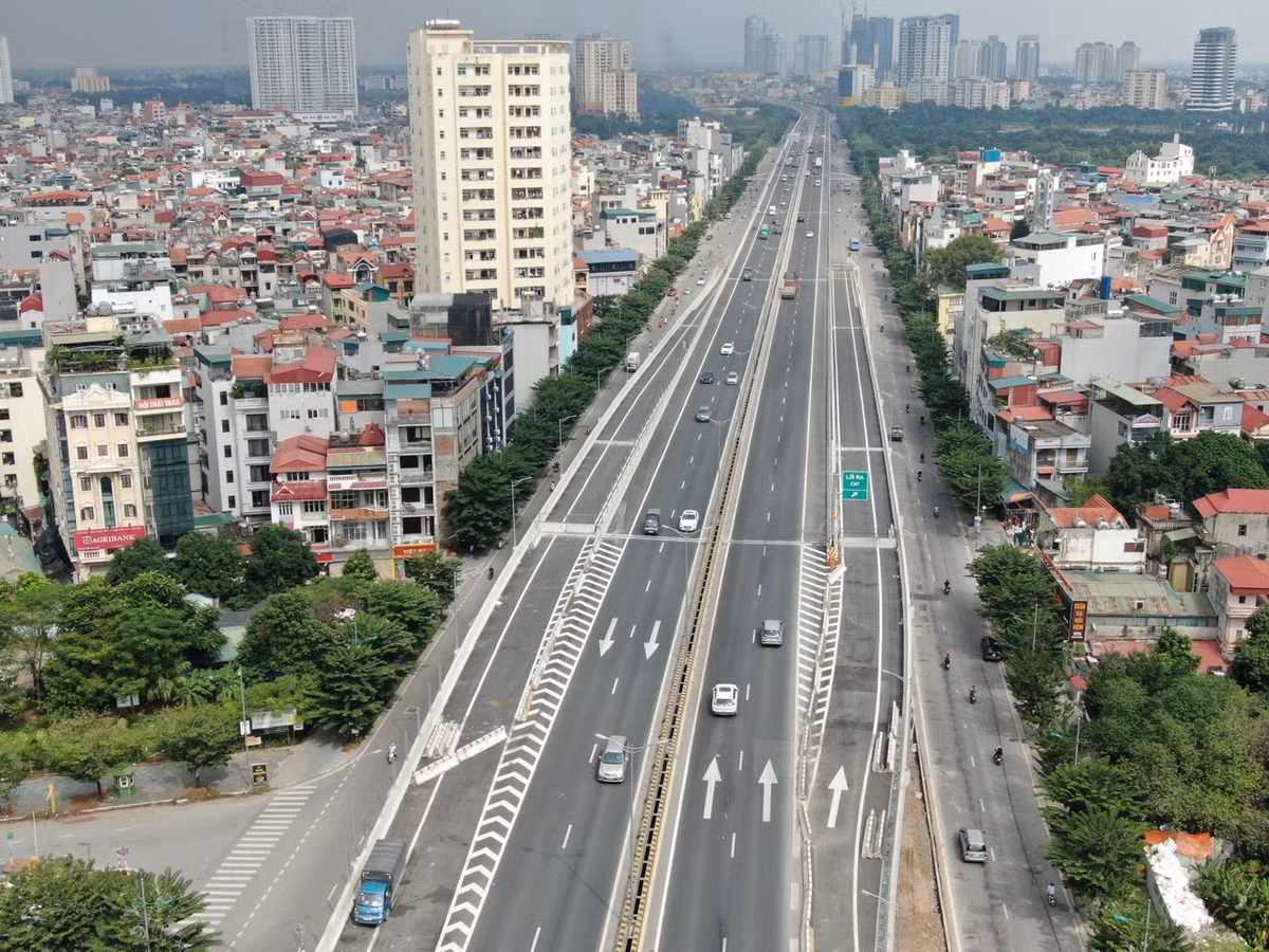 Sau khi hoàn thiện, các lối lên xuống này sẽ giúp đồng bộ kỹ thuật đường Vành đai 3 trên cao và dưới thấp, đảm bảo giao thông thuận tiện cho người dân tại các nút giao đã được chọn trên toàn tuyến.