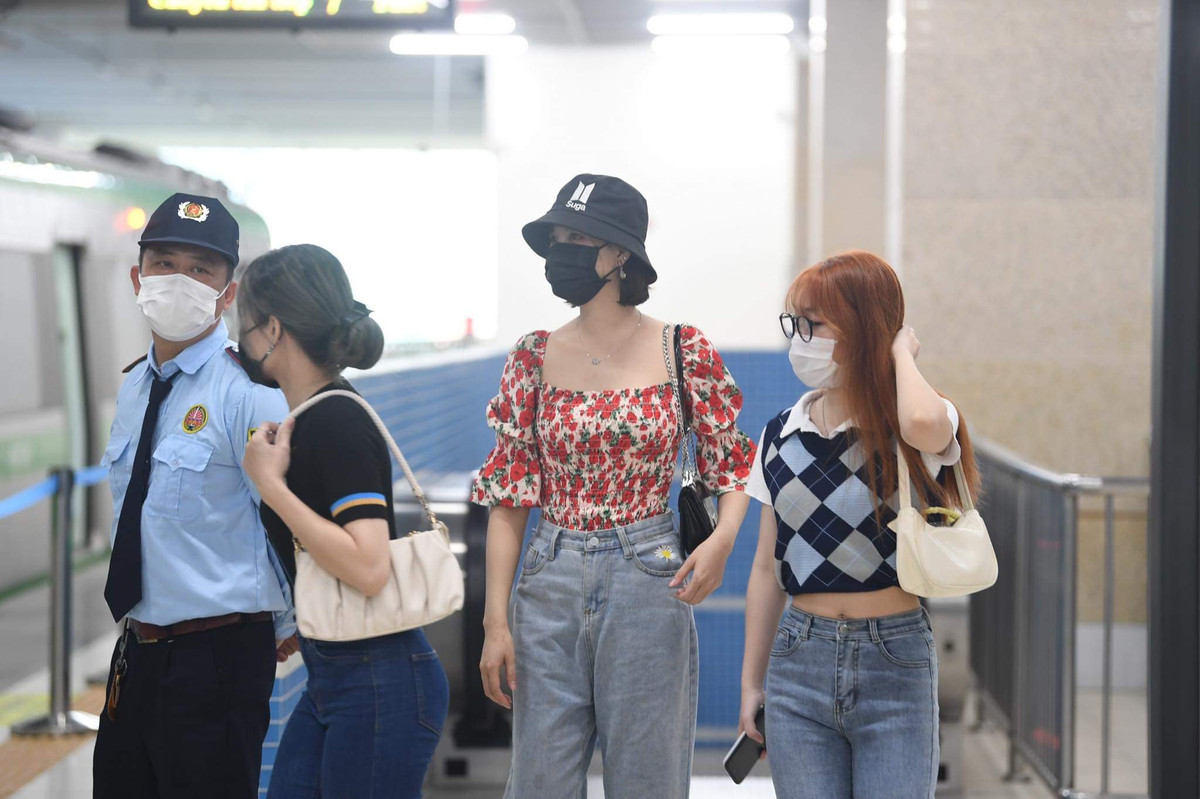 Sau khi đi vào hoạt động, giá vé tàu Cát Linh – Hà Đông được tính theo quãng đường di chuyển của hành khách.