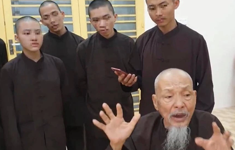 Nguoi nha cua 'nan nhan' Thien am ben bo vu tru noi gi-Hinh-2