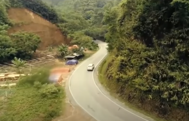 Cũng theo điều tra, cơ quan Công an đã xác định được nghi phạm số 1 gây ra vụ án. Tuy nhiên, đối tượng này đã bỏ trốn khỏi địa phương. Công an tỉnh Cao Bằng cùng các đơn vị nghiệp vụ đã khẩn trương truy bắt đối tượng.