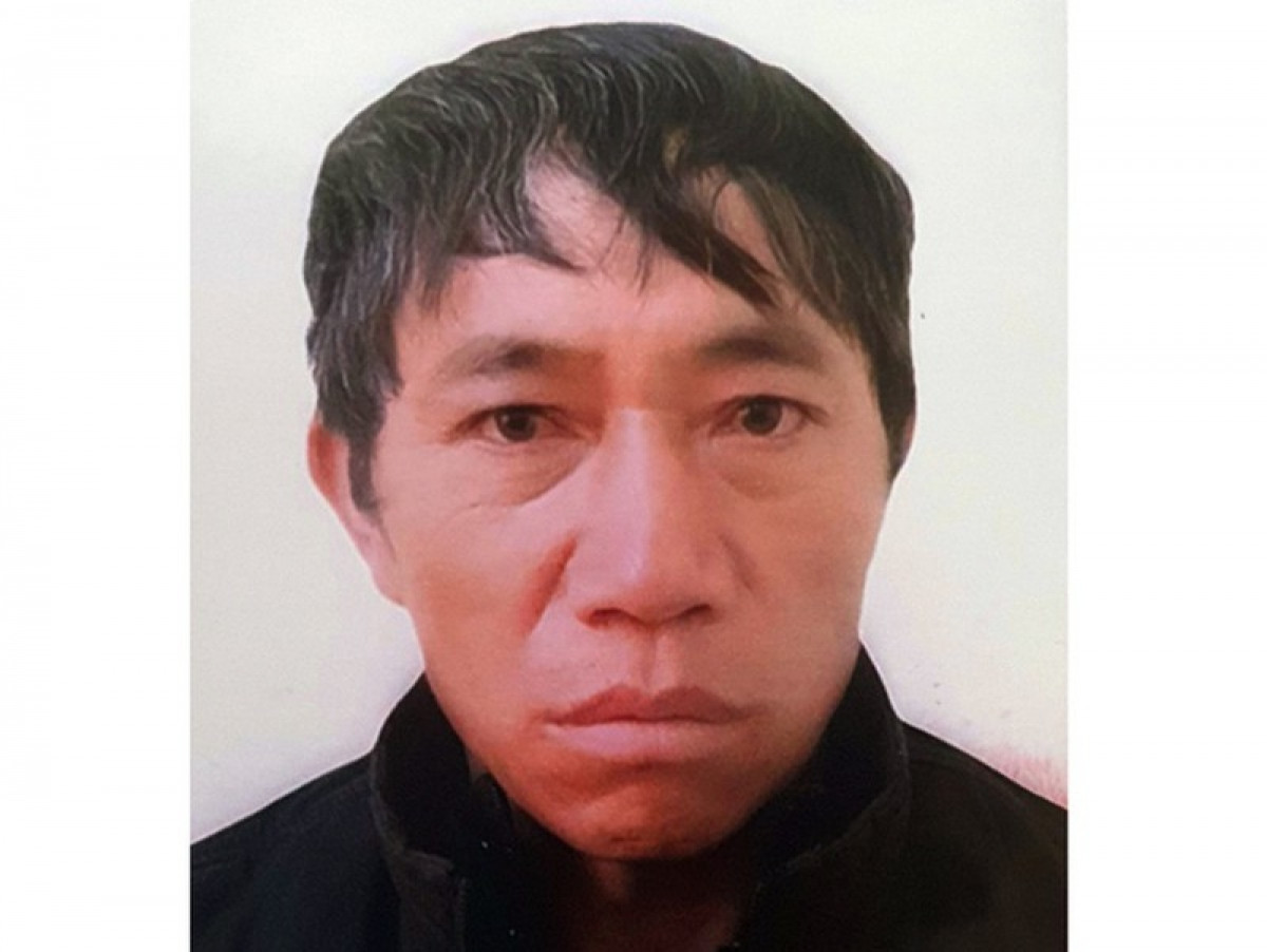  Giết hàng xóm vì nghi bị “bỏ bùa”: Nghi ngờ ông Sình Sía Cho (SN 1945, trú tại thôn Cẳng Tằng, xã Lũng Cú, huyện Đồng Văn, tỉnh Hà Giang) làm ma “Ngũ hải” để hại người thân của mình, Sình Pà Mỷ (SN 1976, trú cùng địa phương) đã tìm đến gặp ông Cho và sát hại ông này. Ngày 11/1, Công an tỉnh Hà Giang đã khởi tố, bắt tạm giam Mỷ. 