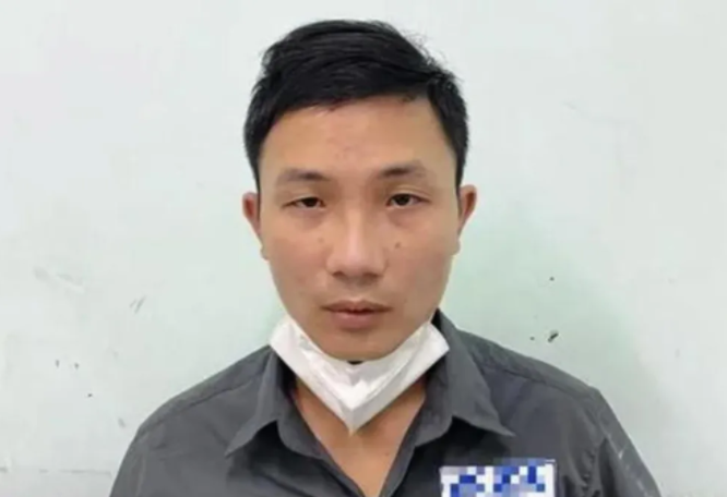  Xông vào quán massage đánh nhân viên rồi đập phá tài sản: Sau khi say ra mâu thuẫn với chủ tiệm massage tại quận Liên Chiểu, Đà Nẵng, Nguyễn Văn Nhật (SN 1993, quê huyện Phú Lộc, Thừa Thiên – Huế) quay về cầm theo tuýp sắt rồi quay trở lại đuổi đánh chủ tiệm rồi đập phá, hủy hoại nhiều tài sản bên trong tiệm. Ngày 24/2, Công an quận Liên Chiểu cho biết đang tạm giữ Nhật để điều tra, làm rõ.