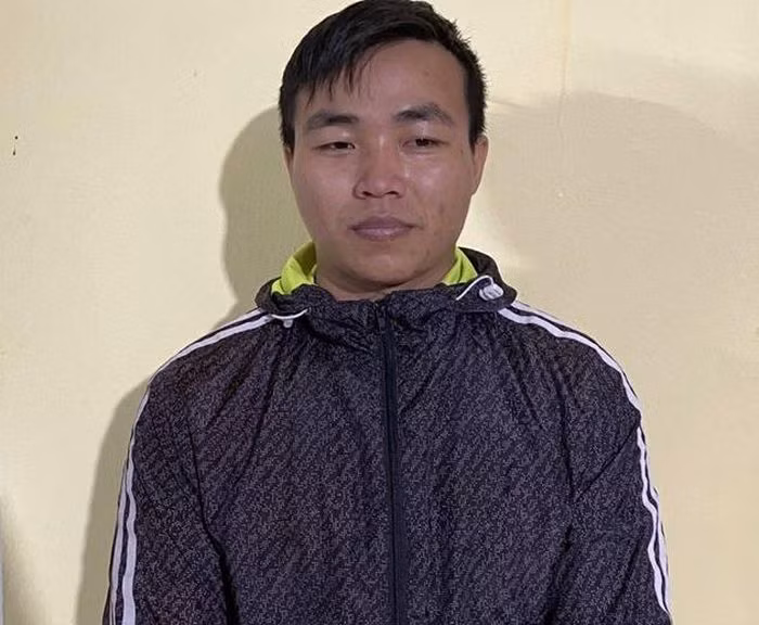  Bắt khẩn cấp đối tượng gây tai nạn chết người rồi bỏ trốn: Sau khi gây tai nạn làm 1 người chết ở huyện Mê Linh, Hà Nội, do sợ phải chịu trách nhiệm, Phạm Tâm Long (trú huyện Gia Lộc, tỉnh Hải Dương không dừng xe để kiểm tra, khắc phục hậu quả mà điều khiển xe rời khỏi hiện trường. Ngày 24/2, Công an huyện Mê Linh cho biết đang tạm giữ Long để điều tra, làm rõ.