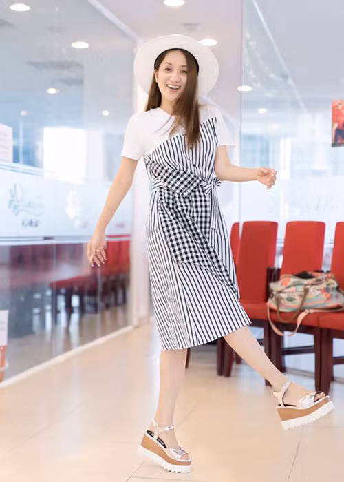 Hot Face sao Viet 24h: Khanh Thi duoc Phan Hien “ninh” ngot ngao