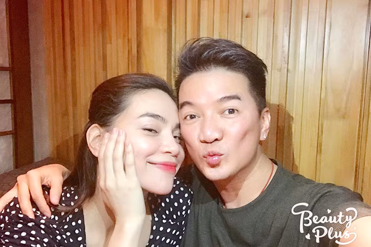 Dam Vinh Hung - Ho Ngoc Ha than thiet dap tan tin don bat hoa