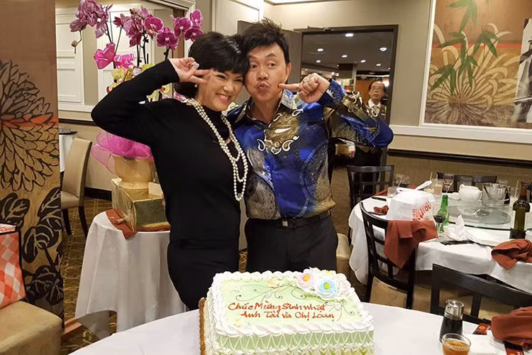 Hot Face sao Viet 24h: Vo chong Chi Tai hanh phuc mung sinh nhat chung