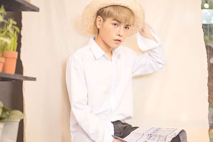 Duc Phuc doi doi sau ca phau thuat tham my