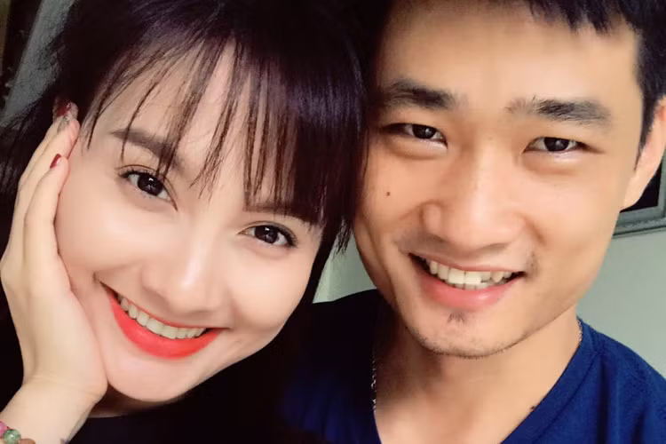 Bảo Thanh chúc mừng ngày truyền thống lực lượng Công an Nhân dân. Được biết, chồng của nữ diễn viên là một chiến sĩ công an.