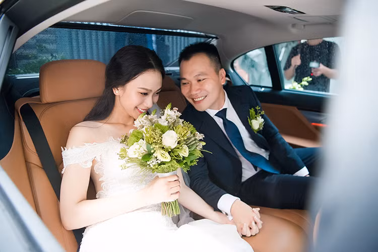 Chồng của Á hậu Vân Quỳnh là chàng giảng viên khoa Kinh tế Quốc tế tại trường Đại học Ngoại Thương.