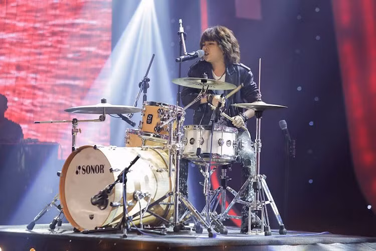 Thiên Khôi có tư duy âm nhạc văn minh. Tại cuộc thi Vietnam Idol Kids 2017, em biến hóa không ngừng nghỉ qua mỗi đêm thi.