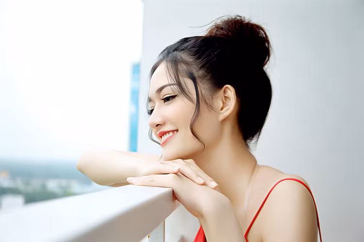 Đang là người mẫu tự do nhưng Huyền Trân tích cực rèn luyện bản thân để hướng đến hình ảnh một hoa hậu.