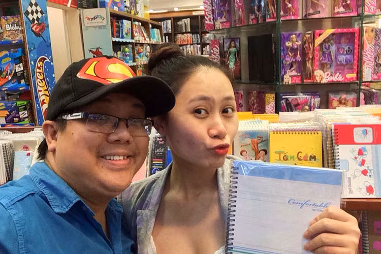 Về phía Gia Bảo, anh lập tức lên tiếng phủ nhận thông tin bạo hành vợ. Theo lời nam diễn viên, Thanh Hiền đang giận nên có chia sẻ khiến mọi người hiểu sai về anh. Ảnh: FBNV