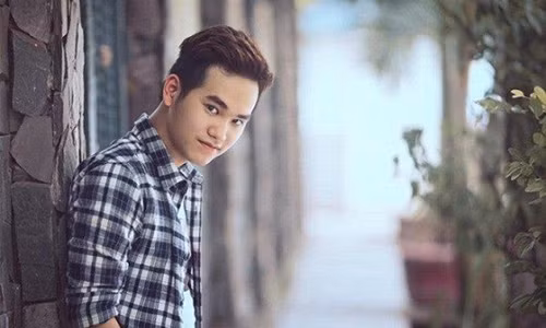 Ca khuc moi cua Khac Hung bi chi trich phan cam, dao nhai