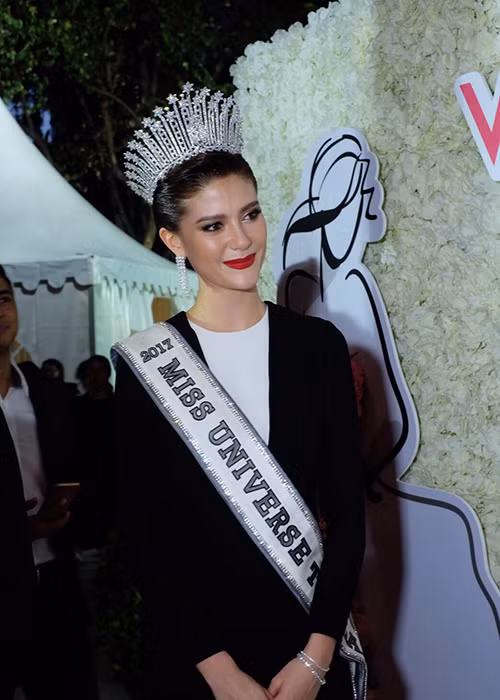 Ngoài Hồ Ngọc Hà và Hoa hậu Pia Alonzo Wurtzbach, sự kiện còn có sự tham gia của tân Hoa hậu Hoàn vũ Thái Lan 2017 - Mareeya Poonlertlarp. Ảnh: Miss Universe Thailand