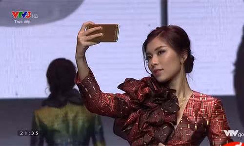 Hoc tro Lan Khue tro thanh quan quan The Face 2017-Hinh-4