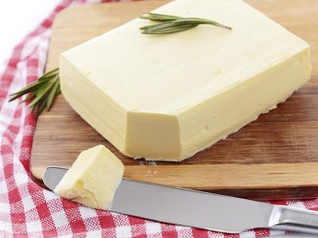 Bơ thực vật càng rắn, nó càng bị hydro hóa. Nhưng nếu bạn định sử dụng bơ thực vật, hãy thử sử dụng loại có chất lỏng hơn.