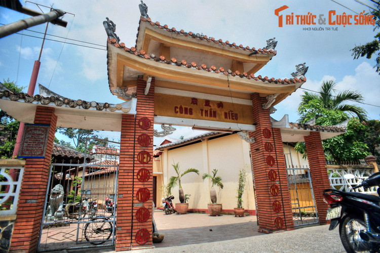 Dieu ky la o ngoi mieu linh thieng noi tieng nhat Vinh Long