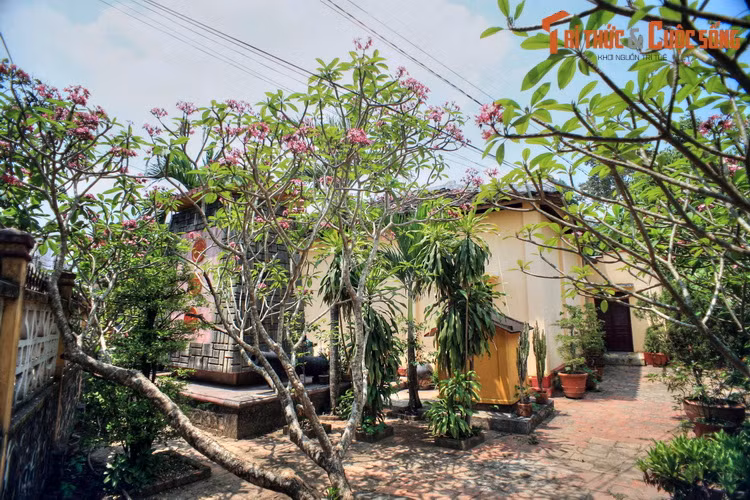 Vào năm 1998, miếu Công Thần đã được công nhận là Di tích lịch sử cấp quốc gia của Việt Nam.