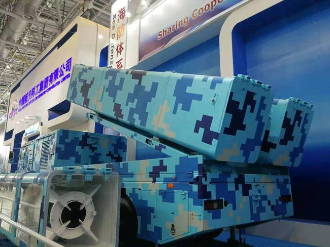 Ví dụ như loại tàu khu trục Type 055 của Trung Quốc được cho là có thừa khả năng có thể mang theo loại tên lửa CM-401 này. Thậm chí theo các báo cáo mà National Interest công bố, Type 055 hoàn toàn phù hợp với việc mang theo các tên lửa CM-401 phiên bản cải tiến với tầm bắn xa hơn và kích thước lớn hơn. Nguồn ảnh: Defenceblog.