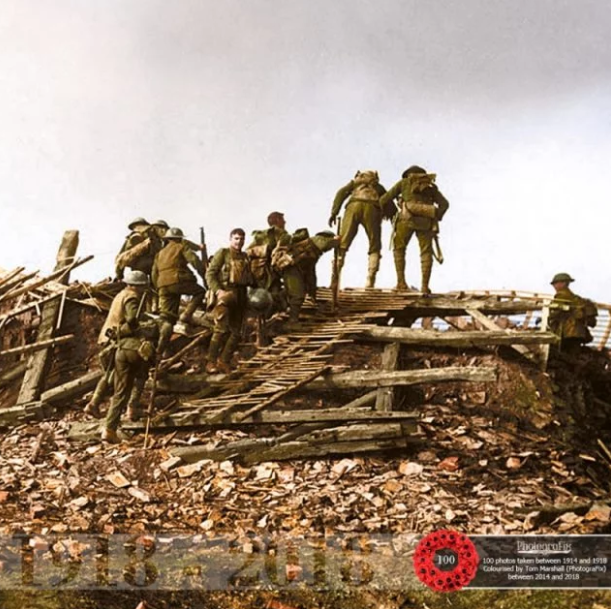 Lính Anh trên chiến trường Somme - một trong những chiến trường ác liệt nhất Chiến tranh Thế giới thứ nhất. Ảnh: Warhistory.