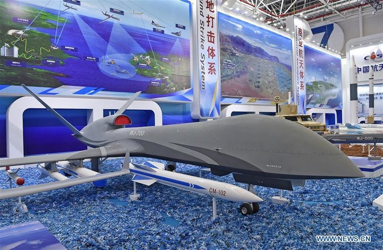 Cuối cùng là loại máy bay không người lái mang tên WJ-700. Đây là một sản phẩm của Tập đoàn Công nghệ Không gian Trung Quốc. Nguồn ảnh: News.