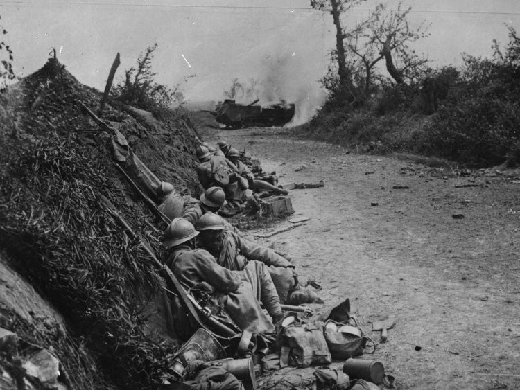 Sau khi luật nghĩa vụ quân sự ra đời, quân đội các nước trên thế giới đã được "cởi trói". Kể từ giờ phút này, quân đội các nước không còn phụ thuộc vào những người tình nguyện nữa mà sẽ có số lượng phụ thuộc vào dân số của quốc gia đó. Nguồn ảnh: BI.