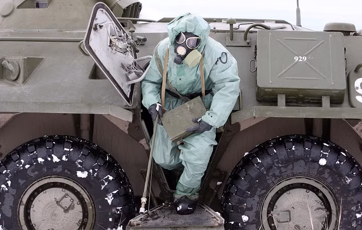 Mục tiêu chính của loại phương tiện này là quan sát, đo đạc khí tượng và địa hình trong khu vực nghi nhiễm độc để khoanh vùng, tìm biện pháp xử lý. Nguồn ảnh: TASS.