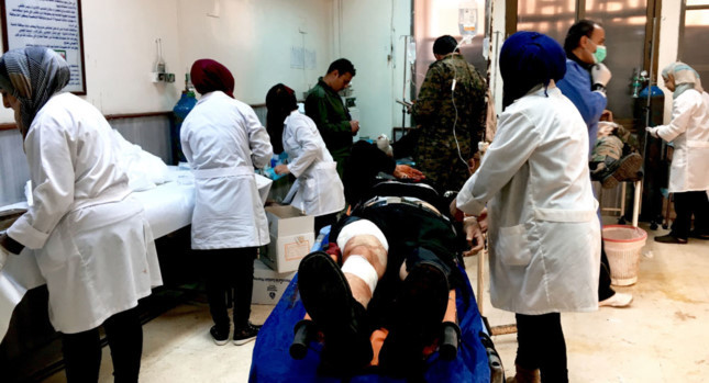 Theo một nguồn tin quân sự ở thành phố Aleppo, cuộc tấn công được thực hiện từ vùng ngoại ô phía tây của tỉnh này. Ngay sau đó, phía quân chính phủ Syria cũng nhanh chóng đáp trả bằng các đợt pháo kích gây thương vong lớn. Nguồn ảnh: Tipo.