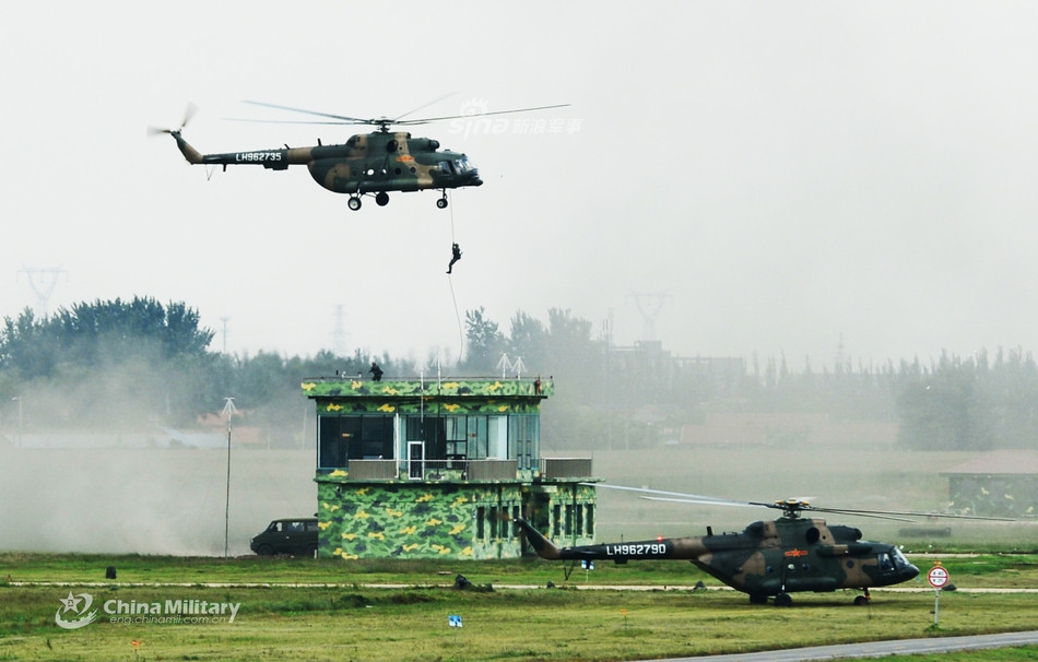 Với khả năng cơ động cao, chi phí bảo dưỡng và vận hành tiết kiệm, Mi-171 đã là một trong những loại trực thăng phổ biến bậc nhất trên thế giới. Nguồn ảnh: Renmin.