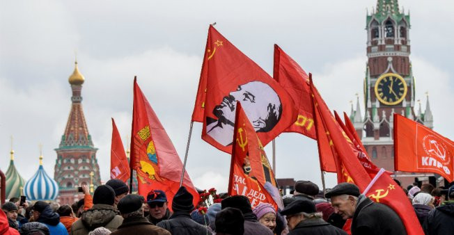 Kết quả của cuộc chiến như chúng ta đã biết, Hồng quân Liên Xô đã chiến thắng một cách vẻ vang và ngày nay, toàn bộ người dân Nga hàng năm vẫn tưởng niệm lễ duyệt binh anh hùng này. Thậm chí, người Nga nhớ tới ngày 7/11 hàng năm như là ngày kỷ niệm cuộc duyệt binh đi đánh phát xít nhiều hơn là nhớ tới ngày Cách mạng Tháng 10 Nga. Nguồn ảnh: Sputnik.