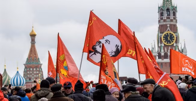 Kết quả của cuộc chiến như chúng ta đã biết, Hồng quân Liên Xô đã chiến thắng một cách vẻ vang và ngày nay, toàn bộ người dân Nga hàng năm vẫn tưởng niệm lễ duyệt binh anh hùng này. Thậm chí, người Nga nhớ tới ngày 7/11 hàng năm như là ngày kỷ niệm cuộc duyệt binh đi đánh phát xít nhiều hơn là nhớ tới ngày Cách mạng Tháng 10 Nga. Nguồn ảnh: Sputnik.