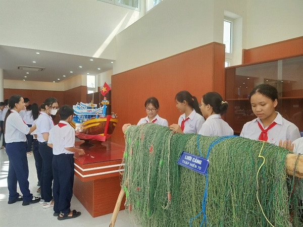 Nhà truyền thống nghề cá Phước Hải – phát huy và bảo tồn văn hóa biển - Hình 3 Nha truyen thong nghe ca Phuoc Hai – phat huy va bao ton van hoa bien-Hinh-3