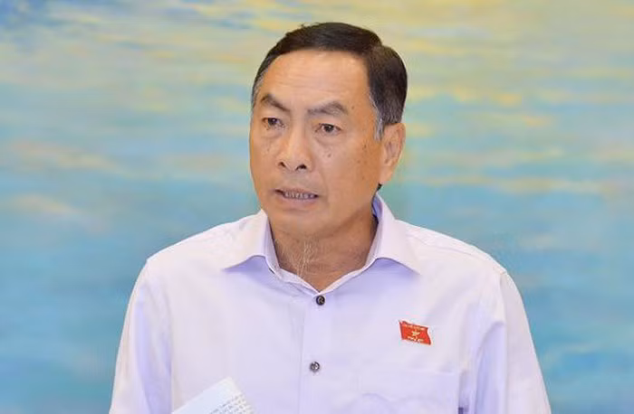 Dai bieu Quoc hoi: Can som lam ro trach nhiem trong vu sua diem o cap 2 Ngu Loc-Hinh-3