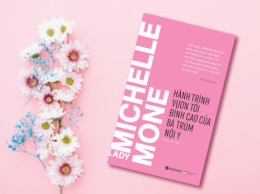 Hành trình vươn tới đỉnh cao của bà trùm nội y Michelle Mone - Hình 2 Hanh trinh vuon toi dinh cao cua ba trum noi y Michelle Mone-Hinh-2