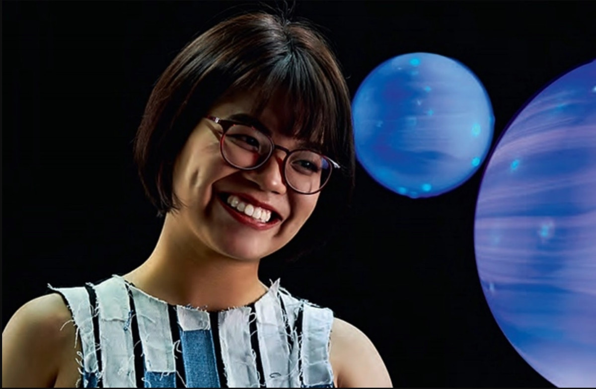 Nữ CEO trẻ tuổi tâm sự thêm, làm startup rất vất vả nhất là với phụ nữ. Tuy nhiên, đi nhiều nơi, tiếp xúc nhiều người Hà nhận thấy sự dấn thân ngày càng nhiều của nữ giới trong lĩnh vực startup nói chung và công nghệ nói riêng.