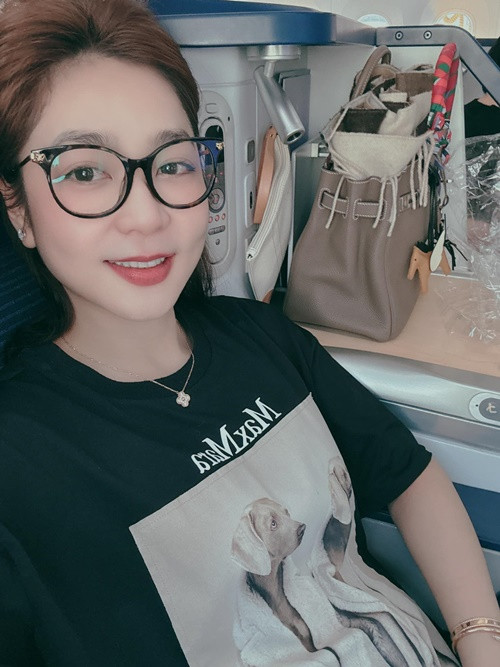 Hiện tại, Hà Thanh Xuân kín tiếng về chuyện tình cảm.