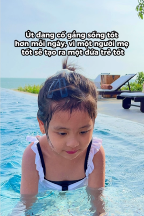 Ngọc Trinh cố gắng sống tốt hơn mỗi ngày bởi cô quan niệm một người mẹ tốt sẽ tạo ra một đứa trẻ tốt. Ảnh: FBNV.