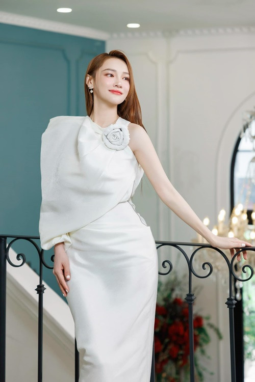 Nữ diễn viên chăm tập luyện để giữ phong độ nhan sắc. Ảnh: FBNV.