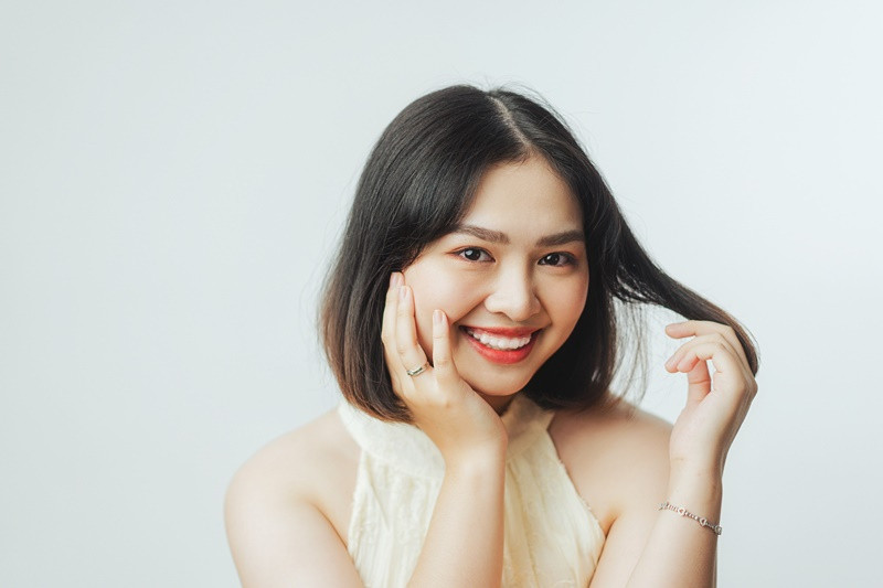 Trước khi vướng ồn ào, Thiện Nhân góp vốn 2 tỷ đồng và trở thành CEO của một công ty du lịch. 1 năm sau lùm xùm, cô không còn làm CEO. Ảnh: Instagram.