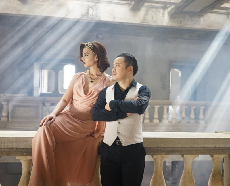 Đúng 8 năm trước, Đinh Ngọc Diệp - Victor Vũ tổ chức hôn lễ sau một thời gian hẹn hò.