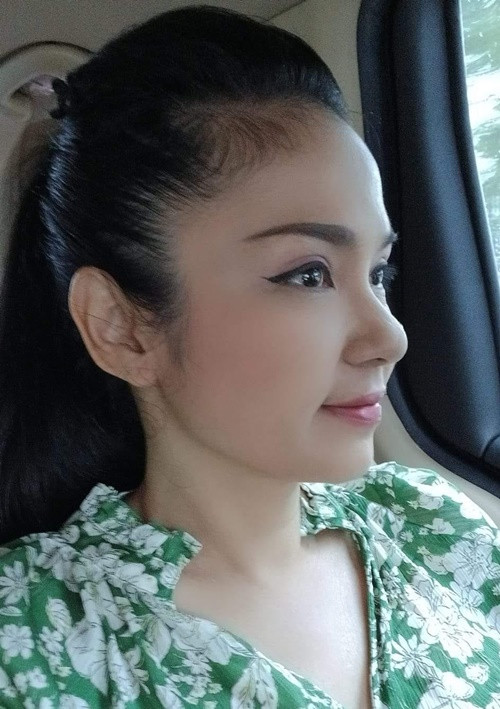 Nữ diễn viên phim Người đẹp Tây Đô sở hữu đôi mắt to tròn, góc nghiêng thần thánh.