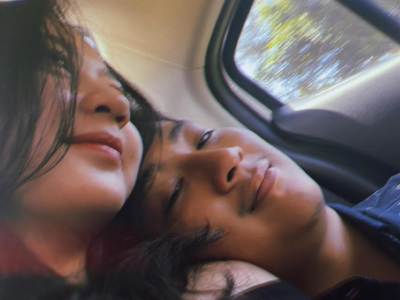 Kim Ngân đồng hành cùng Hoài Lâm trong các show âm nhạc.