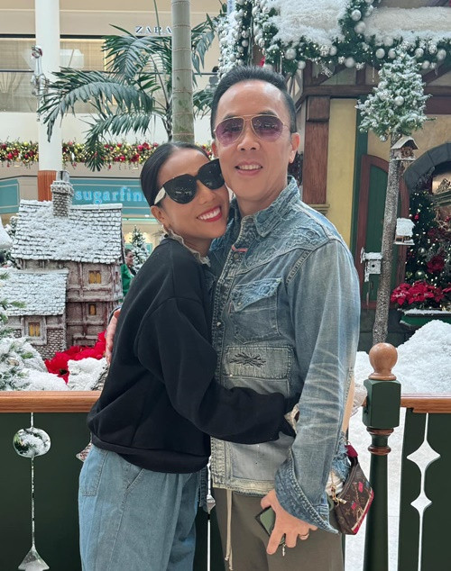 Nữ ca sĩ học tiếng Anh, nấu ăn cho gia đình, tập thể dục. Ảnh: FBNV.