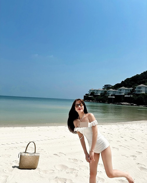 Nhiều người nhận xét sau khi lấy chồng trẻ, Puka ngày càng gợi cảm.