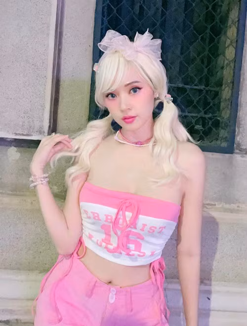 Midu vẫn độc thân ở tuổi 35 dù được nhiều người theo đuổi.