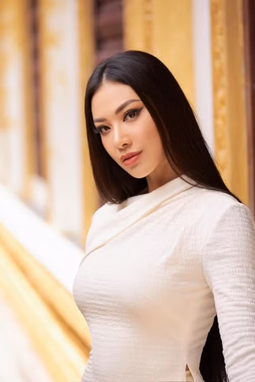 Phía lãnh đạo trường Đại học Nam Cần Thơ xác nhận, Kim Duyên đã chủ động xin bảo lưu để đi du học và nhận được sự đồng thuận của nhà trường. Từ thời điểm bảo lưu, các tín chỉ chưa học sẽ được hệ thống ghi nhận về 0 và hoàn toàn không có việc Kim Duyên nợ môn tại trường. Dù Kim Duyên được minh oan nhưng ồn ào vẫn ảnh hưởng không nhỏ đến hình ảnh của cô.