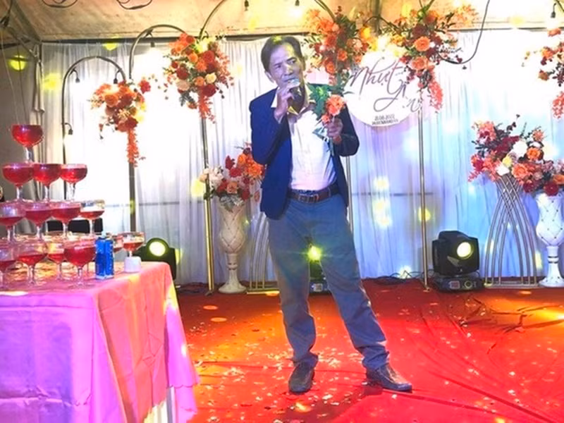 Trước đó, tháng 2/2021, nam diễn viên nhập viện vì bị đột quỵ lần đầu. Ảnh: Người Lao Động.